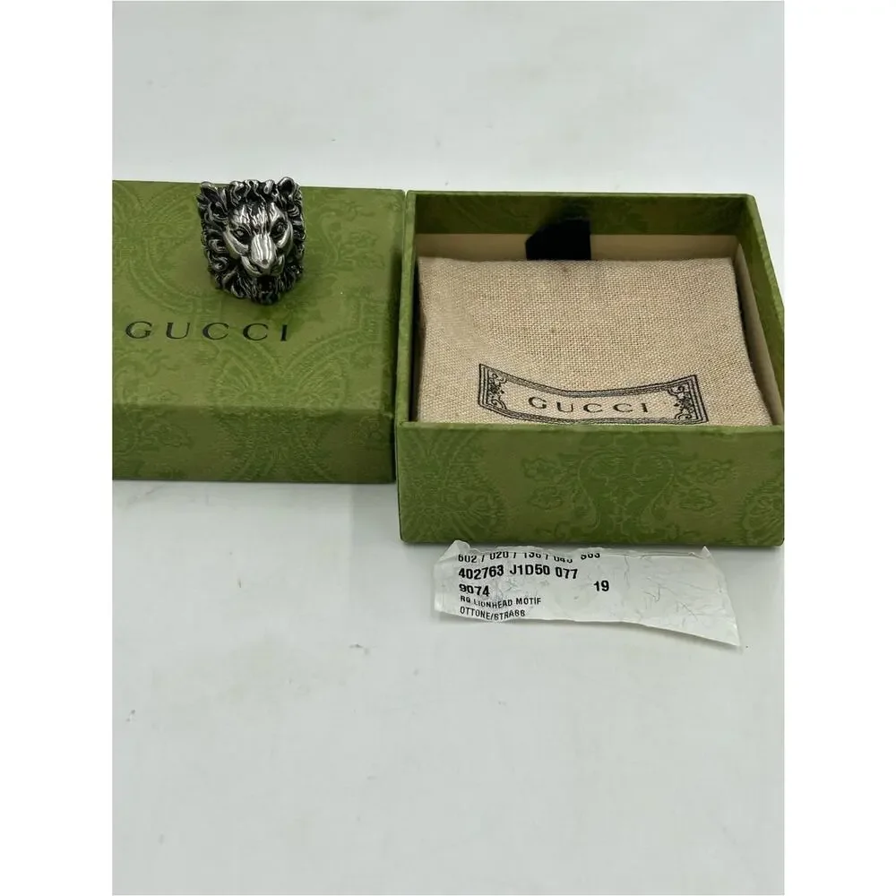 Unisex, Gucci, aged silver Lionhead ring open mouth, roaring expression, size 8